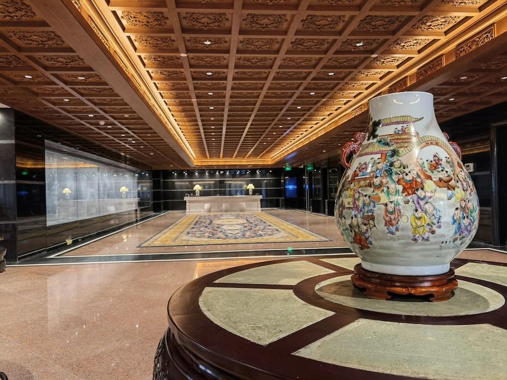 Grand Hotel Beijing Forbidden City Екстериор снимка