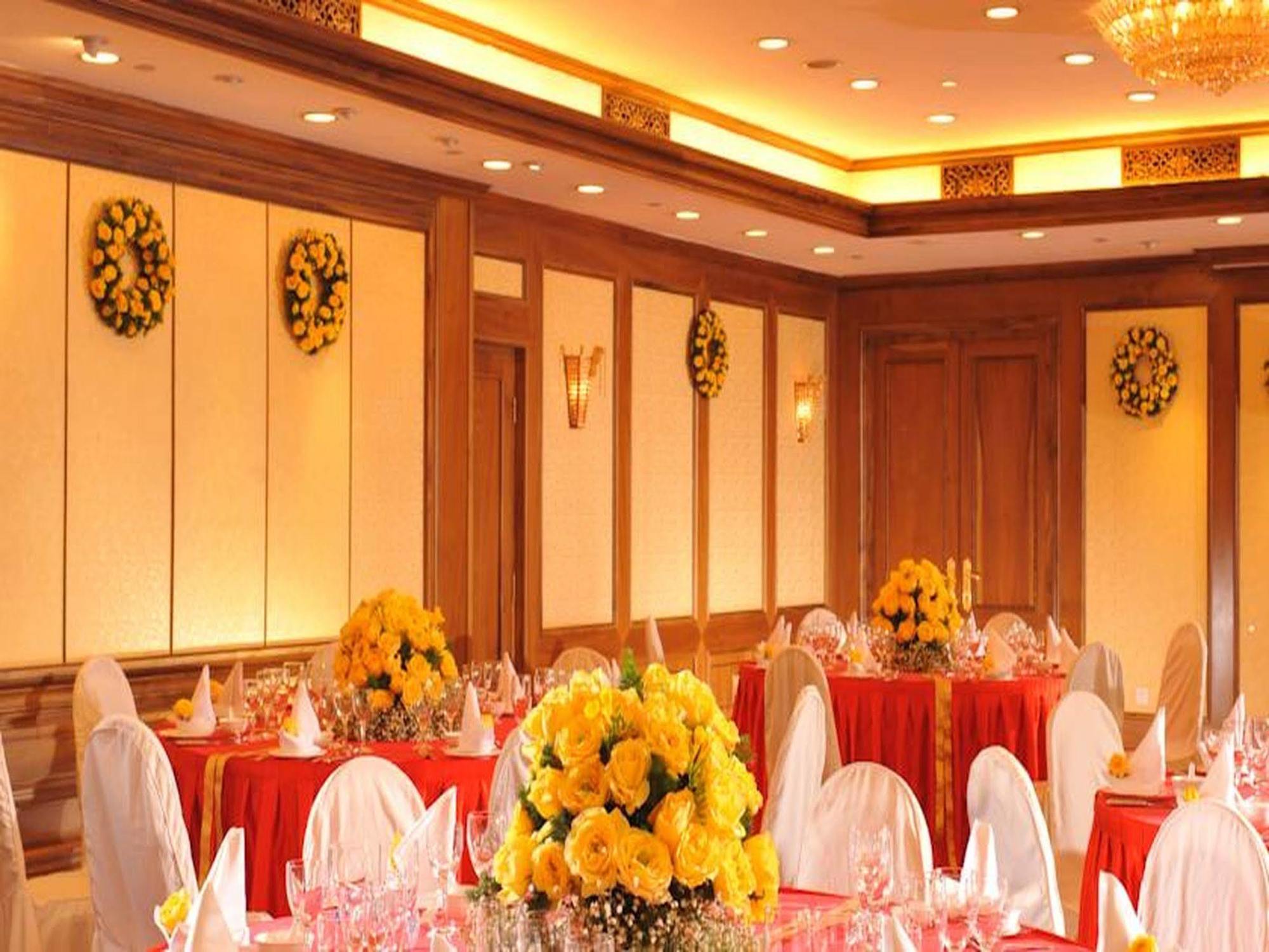 Grand Hotel Beijing Forbidden City Екстериор снимка